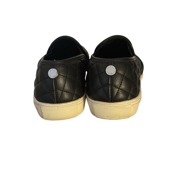 Steve Madden Black Quilted Sneakers Size 7 Slip On Fabric Shoes ECNTRCQT - Picture 5 of 10